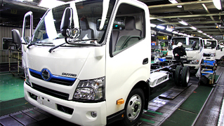 日野自動車の工場見学 | 日野自動車