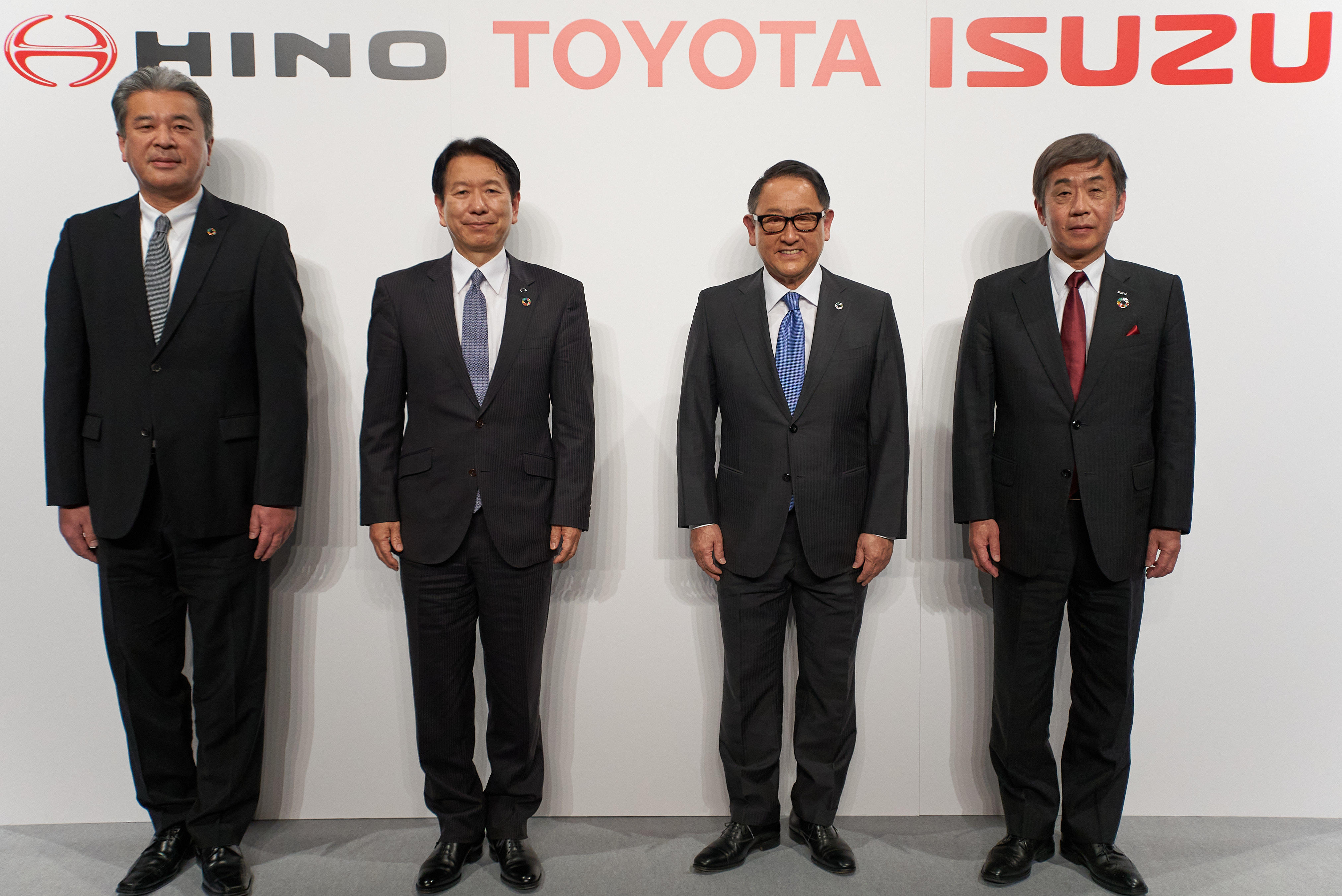 Hino Topics 企業情報 日野自動車株式会社