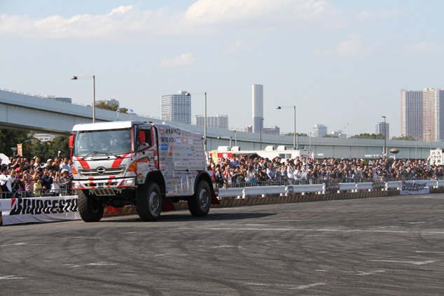 日野レンジャー ダカールラリー参戦車