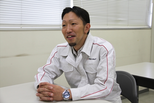 車両実験部　髙橋隼人さん