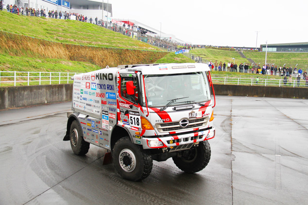 昨年のTOYOTA GAZOO Racing FESTIVAL 2016における同乗走行体験の様子