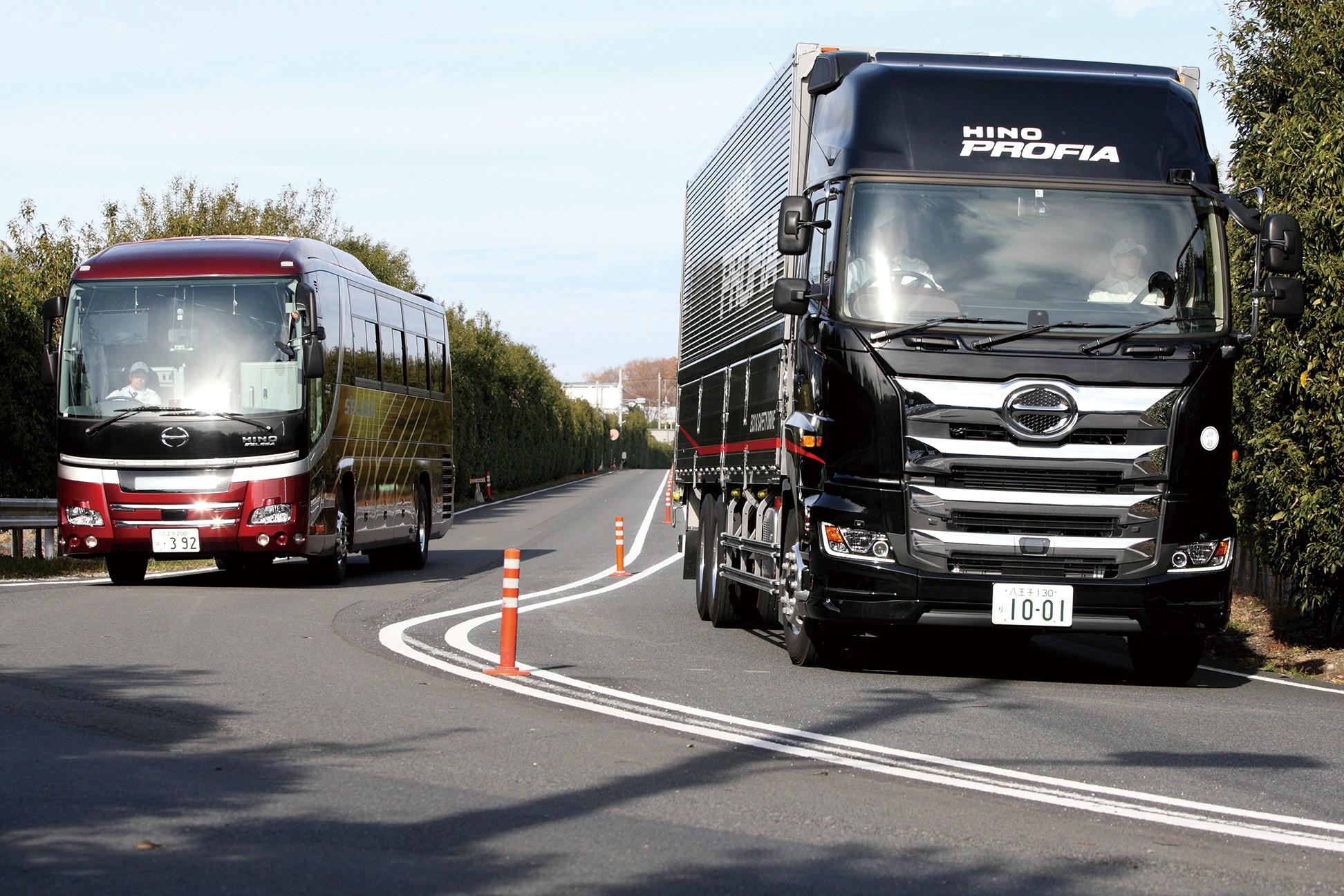 日野自動車 お客様テクニカルセンター の来場者数が累計10万人を達成 ニュース 日野自動車株式会社