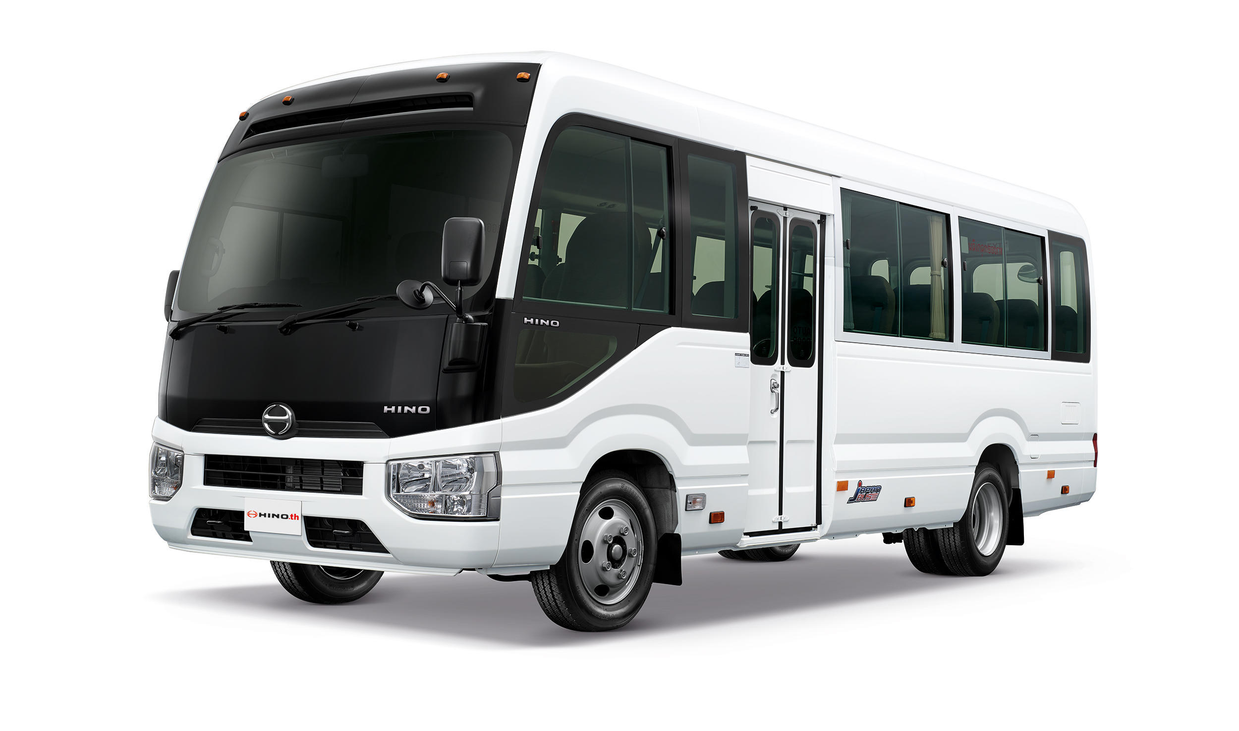 https://www.hino.co.jp/corp/news/assets/Liesse2_Thai_1.jpg