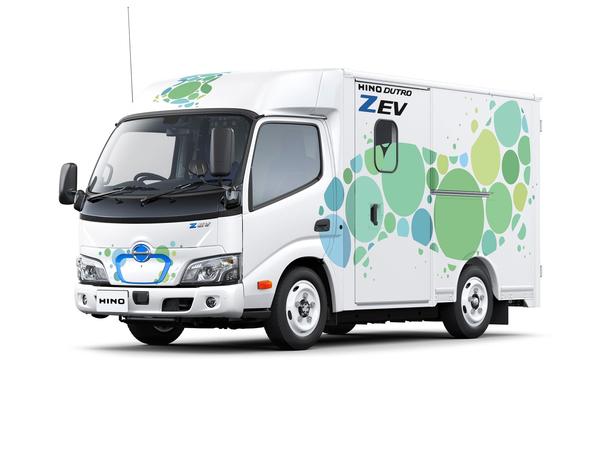 はたらくモビリティ_日野デュトロ Z EV.jpg