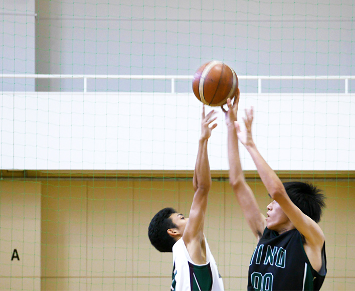 写真：バスケットボール部