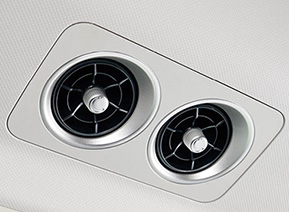 ●シルバー加飾クーラー吹出口