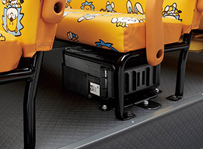 ●リヤマニュアルヒーター（床置式／幼児用2個）