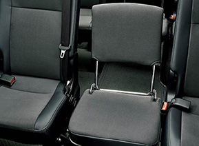 ●補助席（はね上げ式・上下スライド式シートバック）