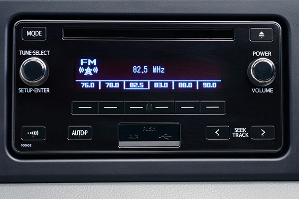 AM/FM・CD(USB/AUX端子付)
